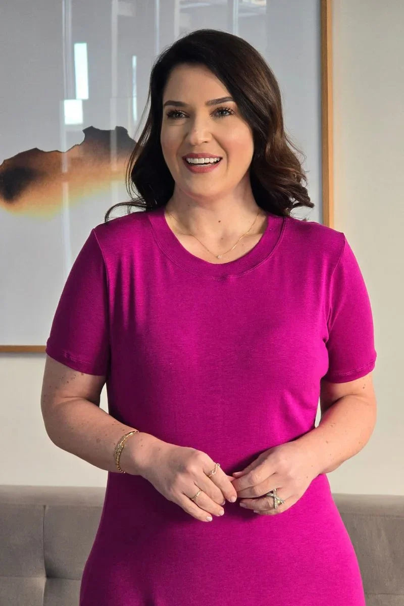 Vestido Betina Fúcsia em Viscolycra com Barra Assimétrica